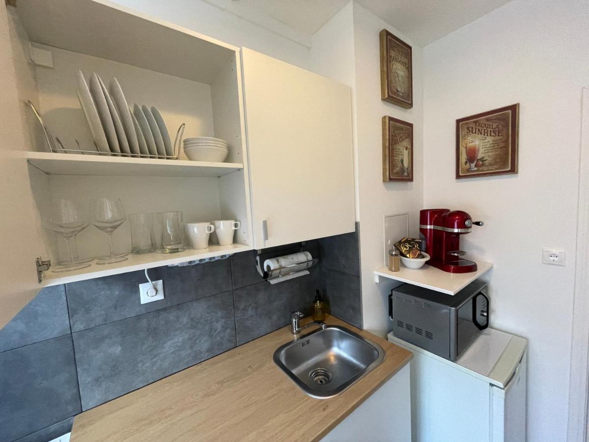 Le Petit Leisure Apartment Budapest Luaran gambar